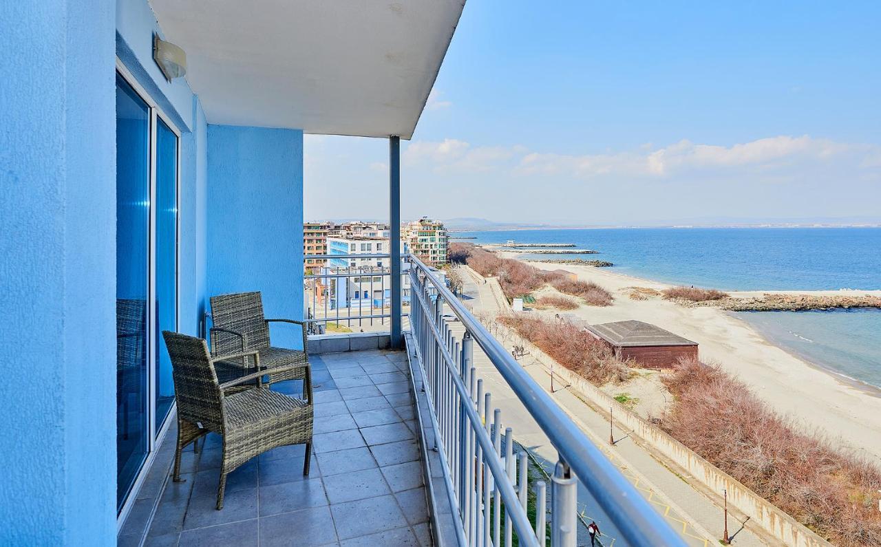Family Hotel Regata Pomorie Extérieur photo